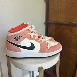 Nike Kids' Coral and White Sneakers